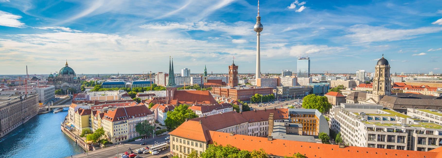 Berlin2 D&T trip header est